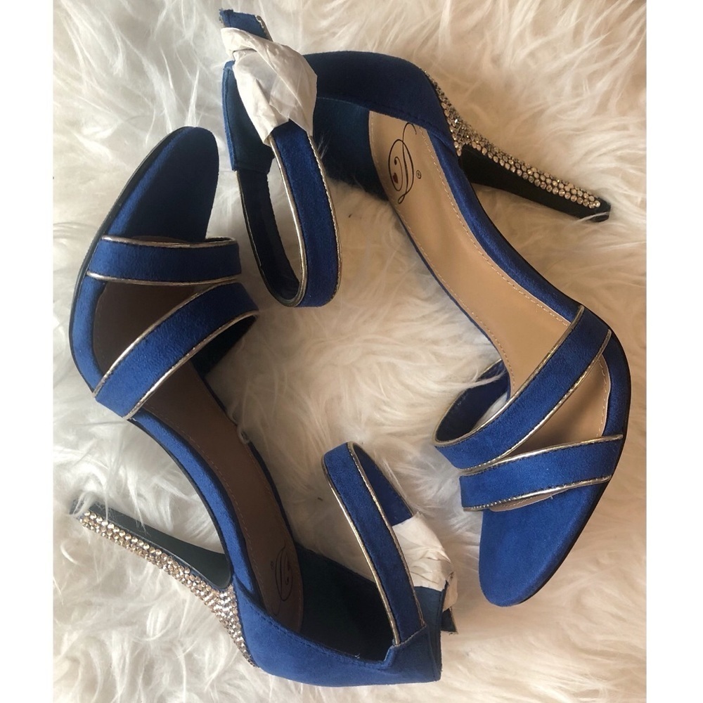 NEW Swarovski Crystal Rhinestones Sandals - Picture 1 of 11
